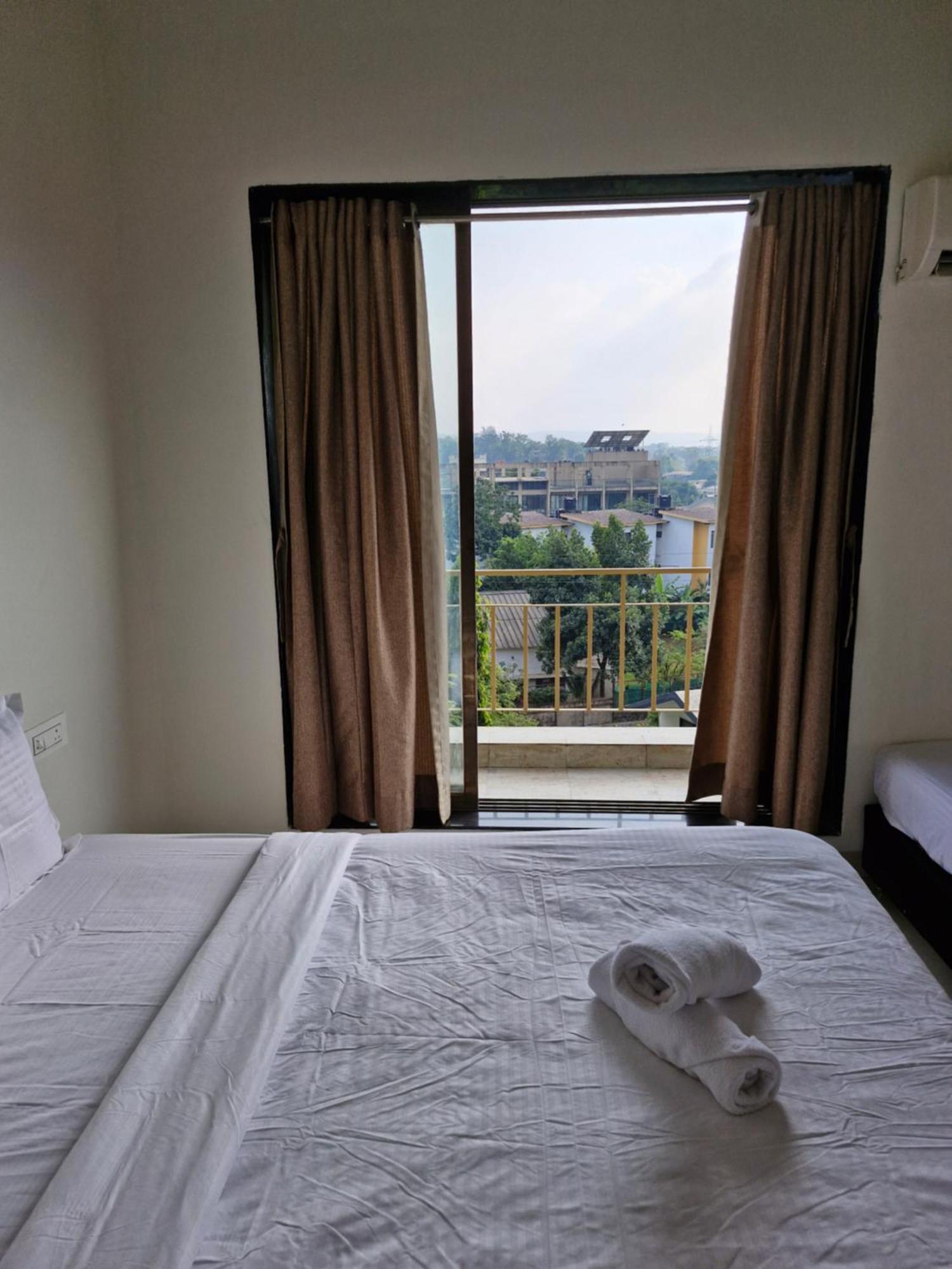 Ilif 2801 Dream Holidays โลนาวาลา ภายนอก รูปภาพ